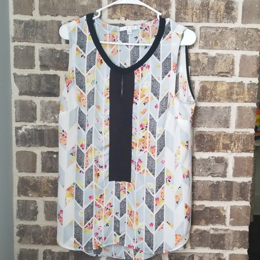 ❤Cabi Floral Sleeveless Top